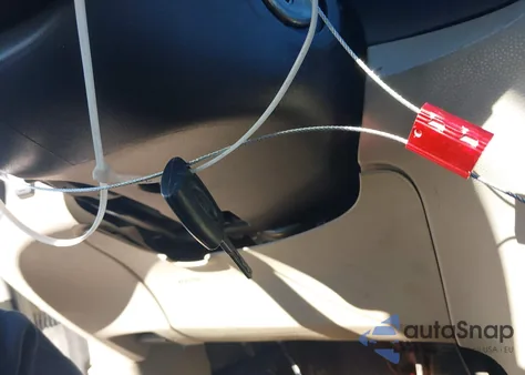 2013 Ford Fiesta S z USA, uszkodzony, nr VIN 3FADP4AJ2DM164774